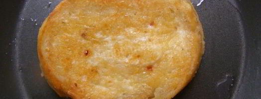 жареные бутерброды с помидорами и сыром. Шаг 6