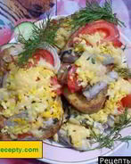 Жареные бутерброды с помидорами майонезом сыром