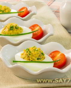 Яйца, фаршированные грибами