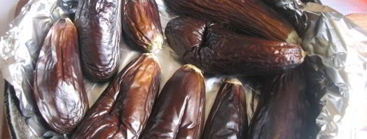 баклажанная икра со свежими помидорами и чесноком. Шаг 7