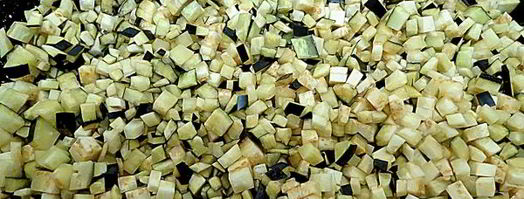 икра из запеченных баклажанов. Шаг 3