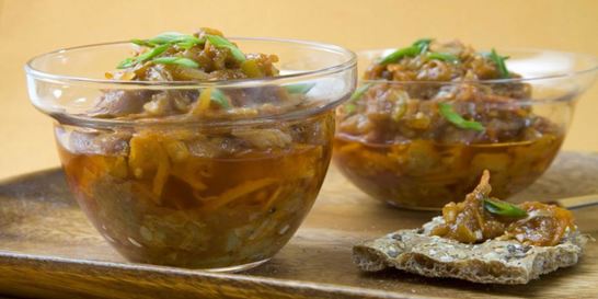 Икра овощная с чесноком