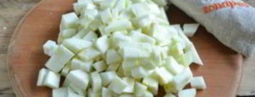 кабачковая икра в мультиварке с майонезом. Шаг 2