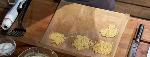 карпаччо из говядины с соусом олландез. Шаг 3