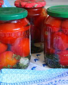 Маринованные помидоры с лимонной кислотой