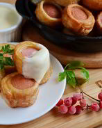 Мини-сосиски в тесте