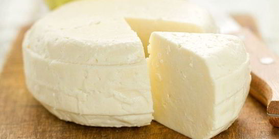 Нежный сыр сулугуни по-домашнему