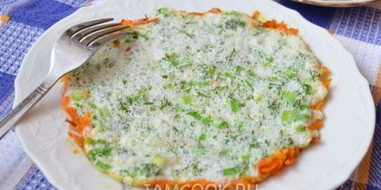 Белковый омлет с морковью