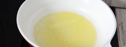 французский омлет с начинкой из сыра и зеленью. Шаг 5