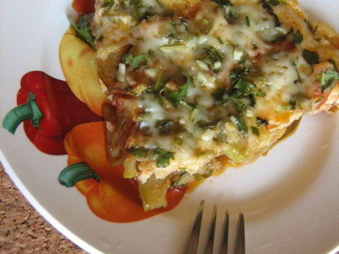 Рецепт фриттаты с кабачками, помидорами, зеленью и пармезаном