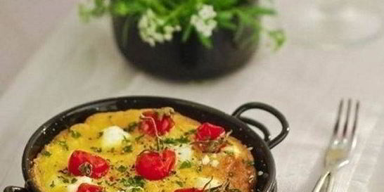 Фриттата с помидорами