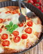 Фриттата с цукини и томатами