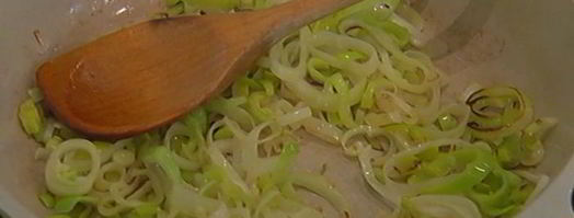 фриттата со спаржей, помидорами и фетой. Шаг 3