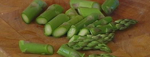 фриттата со спаржей, помидорами и фетой. Шаг 4