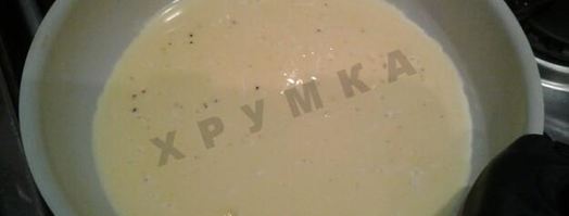 омлет фаршированный с помидорами и перцем. Шаг 3