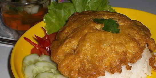 Омлет по-тайски