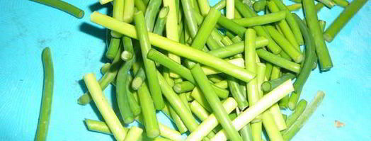 омлет с чесночными стрелками. Шаг 2