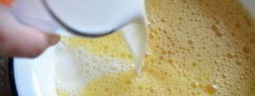 омлет с фаршем на сковороде. Шаг 4