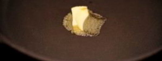 омлет с голубым сыром. Шаг 4