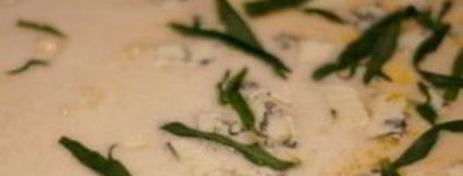 омлет с голубым сыром. Шаг 5