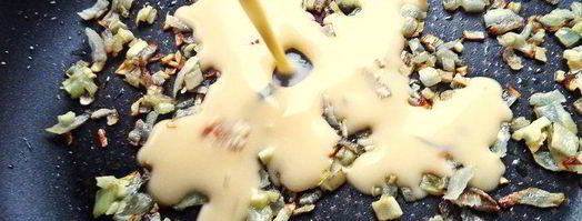 омлет с гречневым цветком. Шаг 3