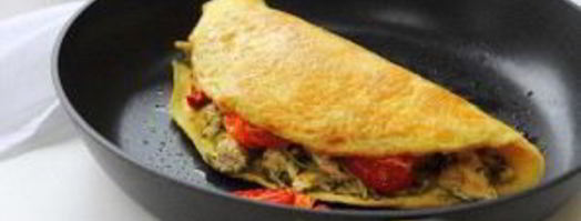 омлет с курицей и помидорами. Шаг 8