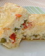 Омлет с овощами и сыром в мультиварке