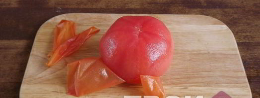 омлет с томатами и зеленым горошком. Шаг 2