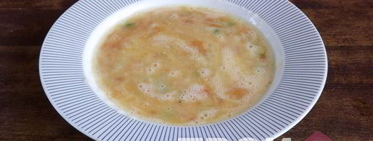 омлет с томатами и зеленым горошком. Шаг 8