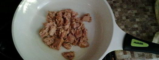 омлет с тунцом. Шаг 4