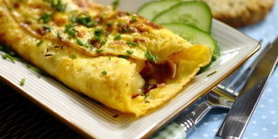 Омлет в баварском стиле с сыром