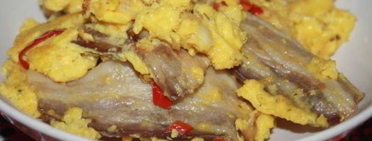 пышный омлет со свиной грудинкой и луком. Шаг 7