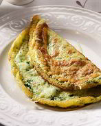 Зеленый омлет с сыром