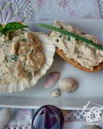 Фигуристый паштет из трески и творога