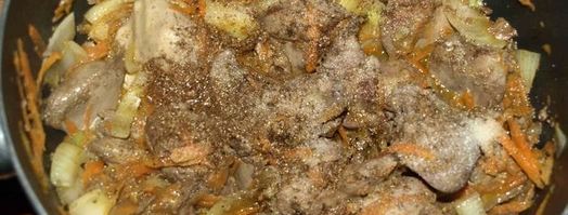 паштет из куриной печени и зеленого горошка. Шаг 3