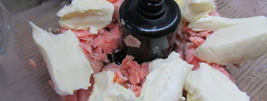 паштет из семги с красной икрой и белым вином. Шаг 3