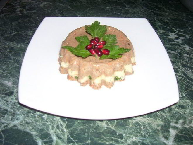 Рецепт желированного паштета с сыром