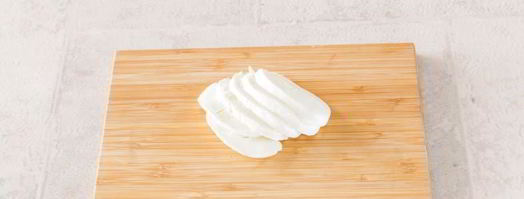 персиковый капрезе. Шаг 2