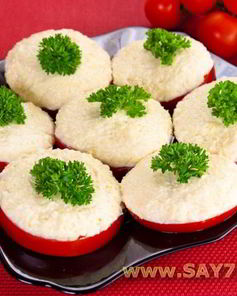 Помидоры с сыром и чесноком