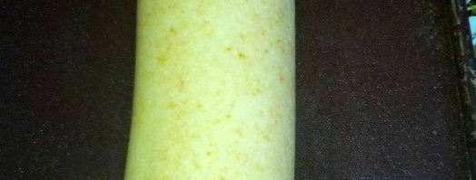 бисквитный рулет на сгущенном молоке. Шаг 9