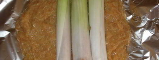 куриный рулет с копчеными колбасками. Шаг 6