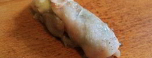 куриный рулет с курагой и песто. Шаг 4