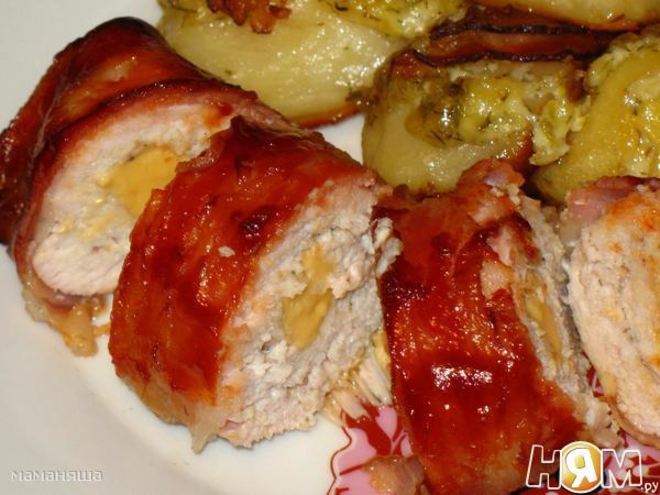 Рецепт куриного рулета с сыром