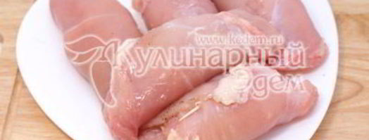 куриные рулетики с грибами и сыром. Шаг 4