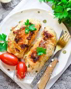 Куриные рулетики с крем-сыром в духовке