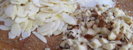 меренговый рулет с клубникой. Шаг 2