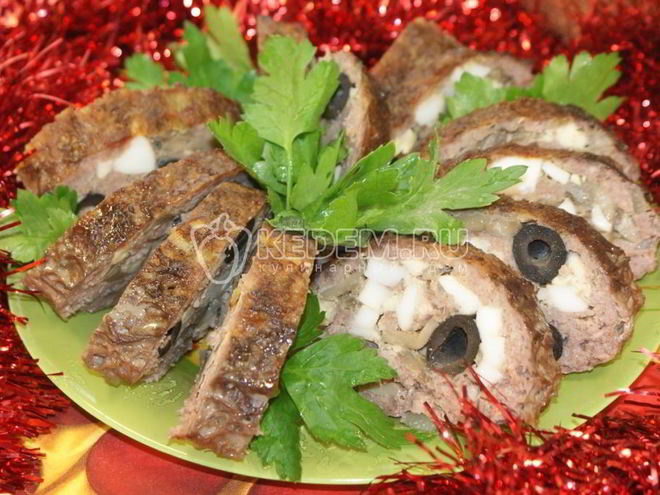 Рецепт мясного рулета с грибами