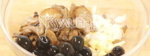 мясной рулет с грибами. Шаг 3