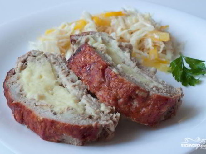 Рецепт мясного рулета с картофельным пюре