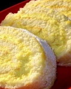 Нежный лимонный рулет к чаю